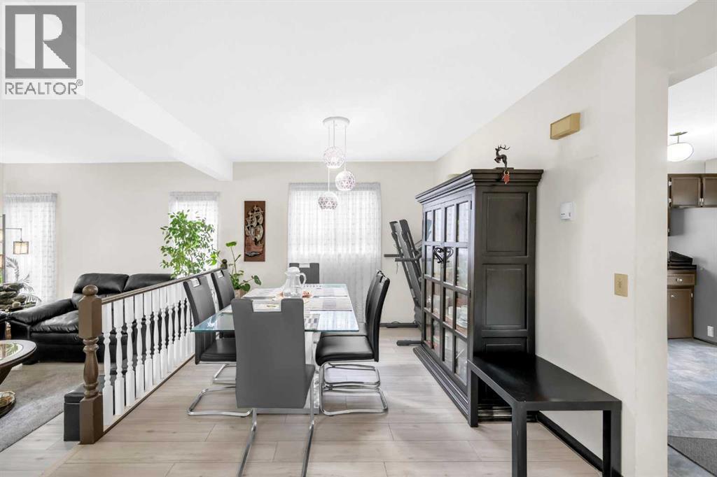 Single Family House for Sale in  Fallingworth Bay NE Falconridge Calgary 