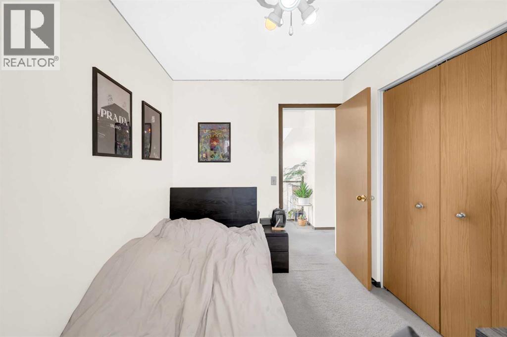 Single Family House for Sale in  Fallingworth Bay NE Falconridge Calgary 