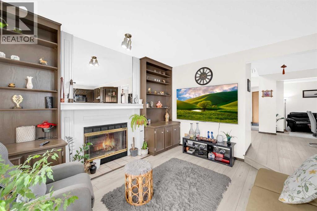 Single Family House for Sale in  Fallingworth Bay NE Falconridge Calgary 