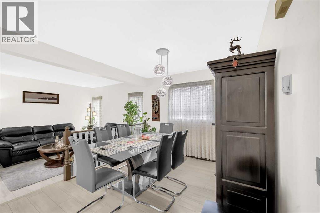 Single Family House for Sale in  Fallingworth Bay NE Falconridge Calgary 