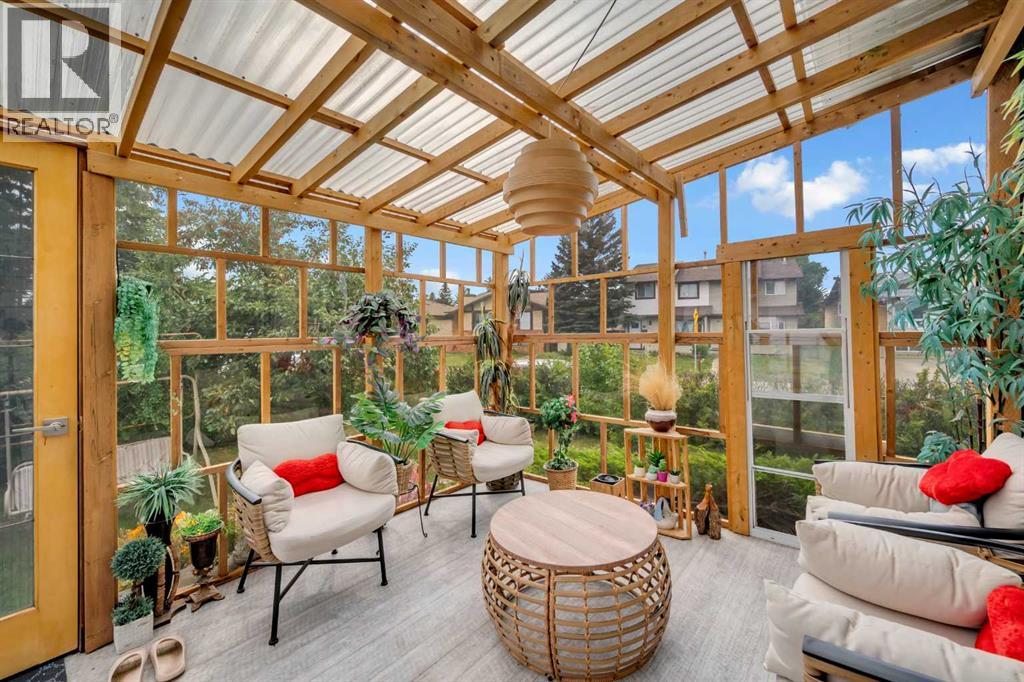 Single Family House for Sale in  Fallingworth Bay NE Falconridge Calgary 