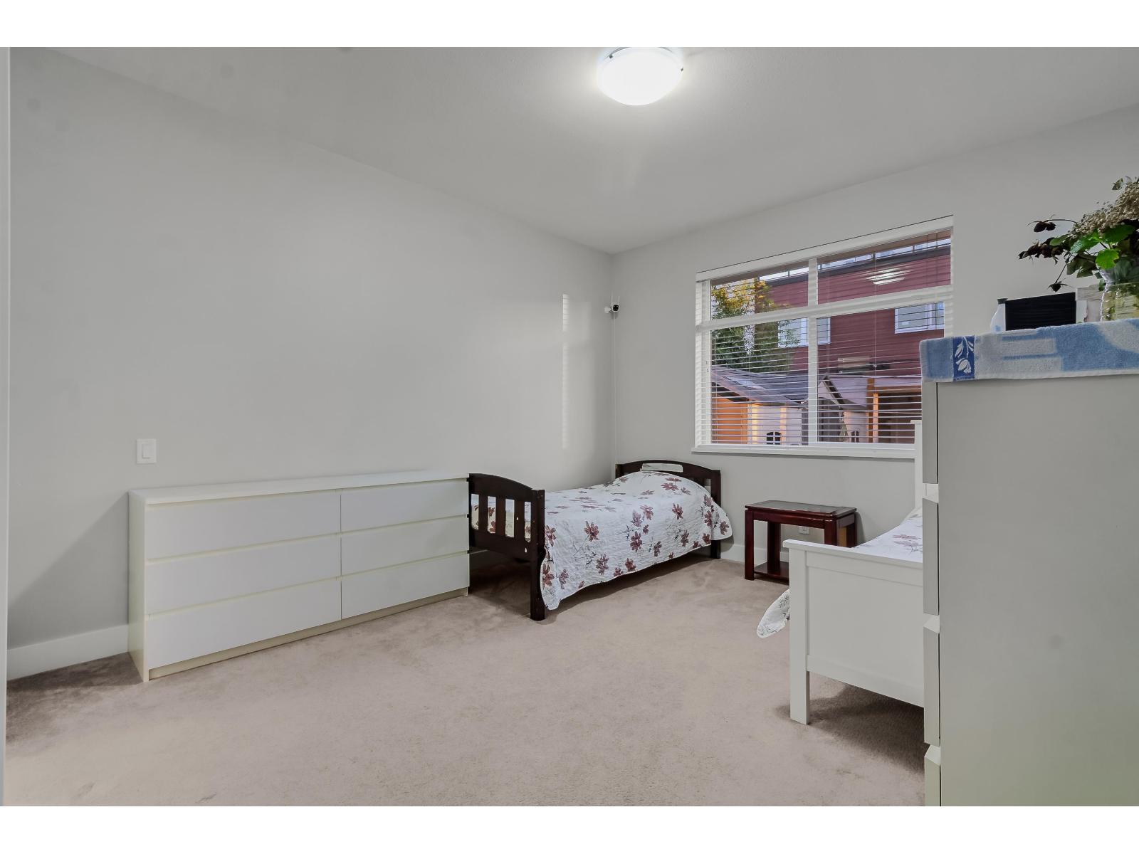 32586 ROSS DRIVE, Mission