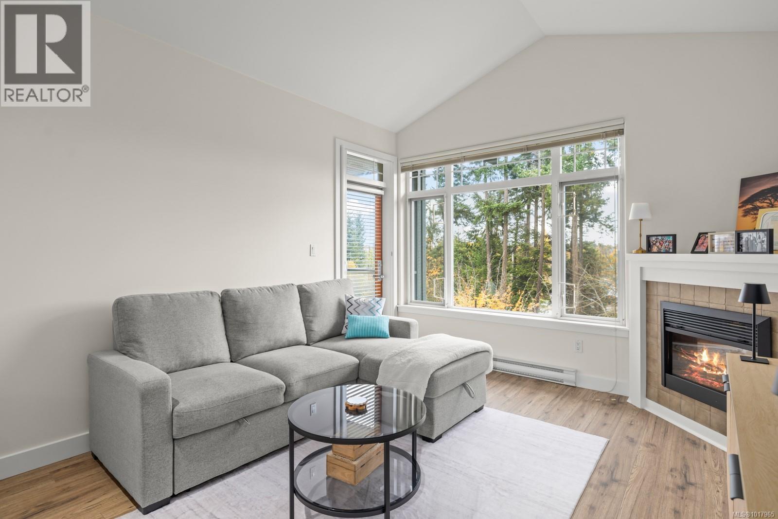 407C 1115 Craigflower Road, Esquimalt