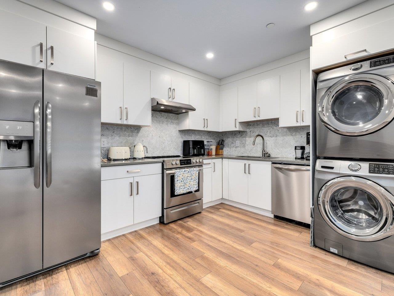 1126 STEVENS STREET, White Rock