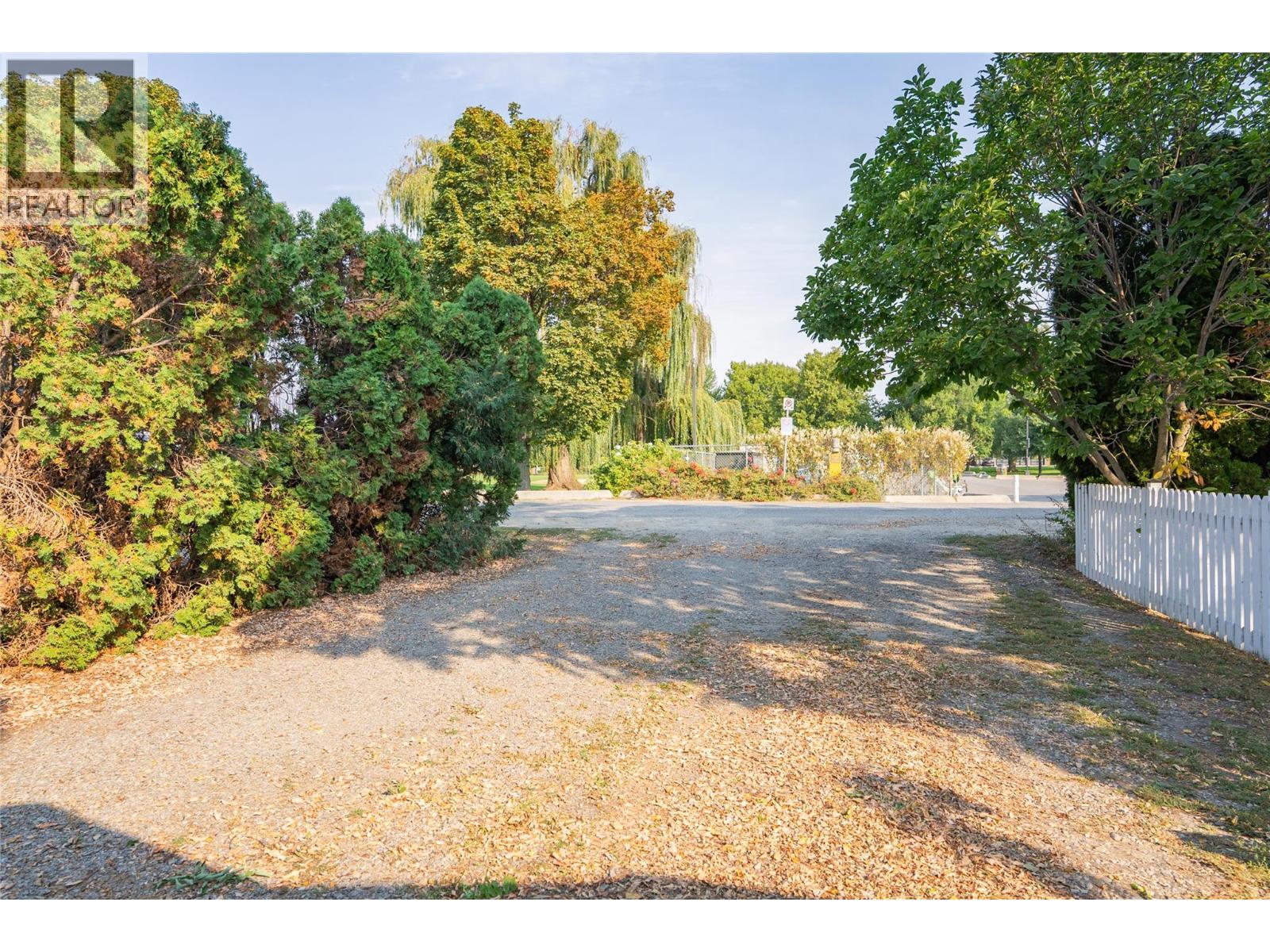  765 Birch Avenue, Kelowna