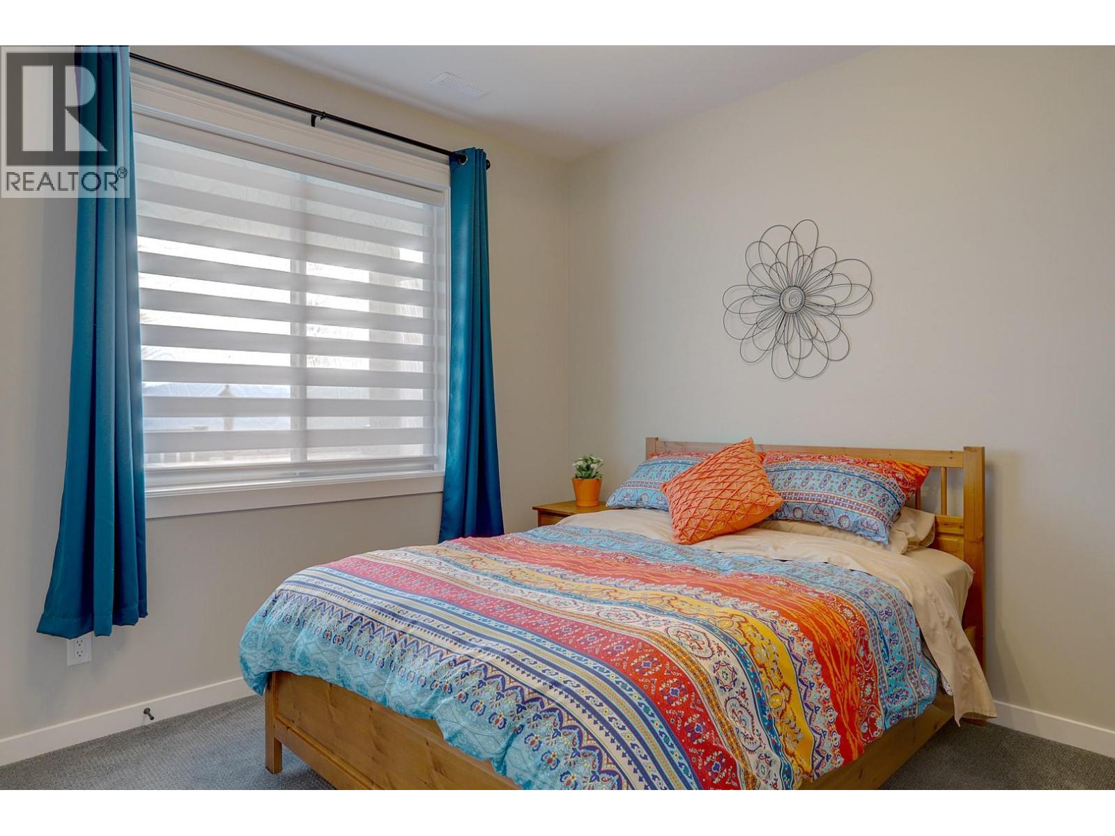 8 595 Vineyard Way North, Vernon