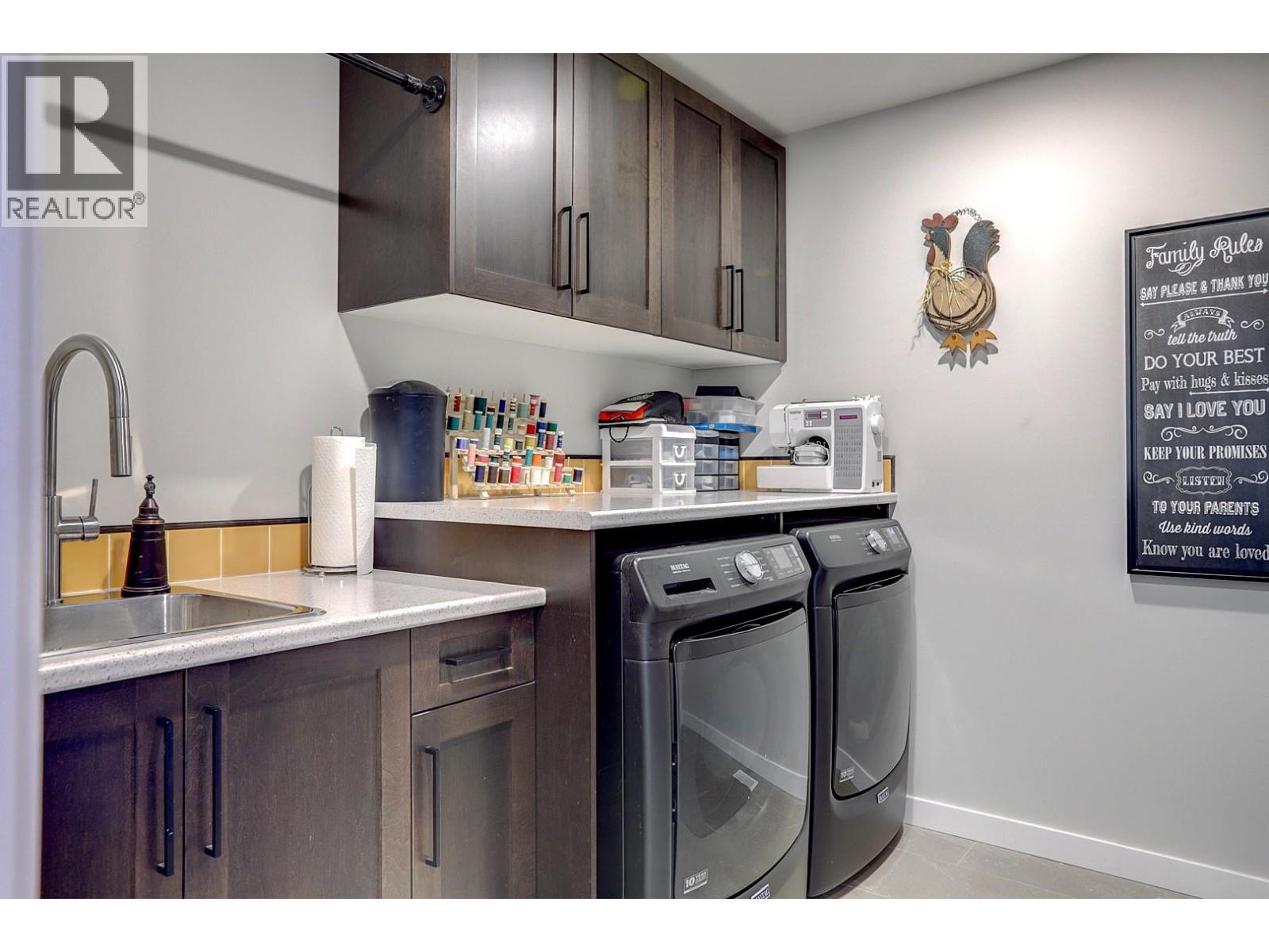 8 595 Vineyard Way North, Vernon