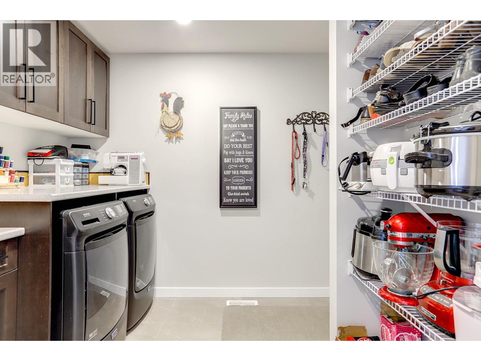 8 595 Vineyard Way North, Vernon