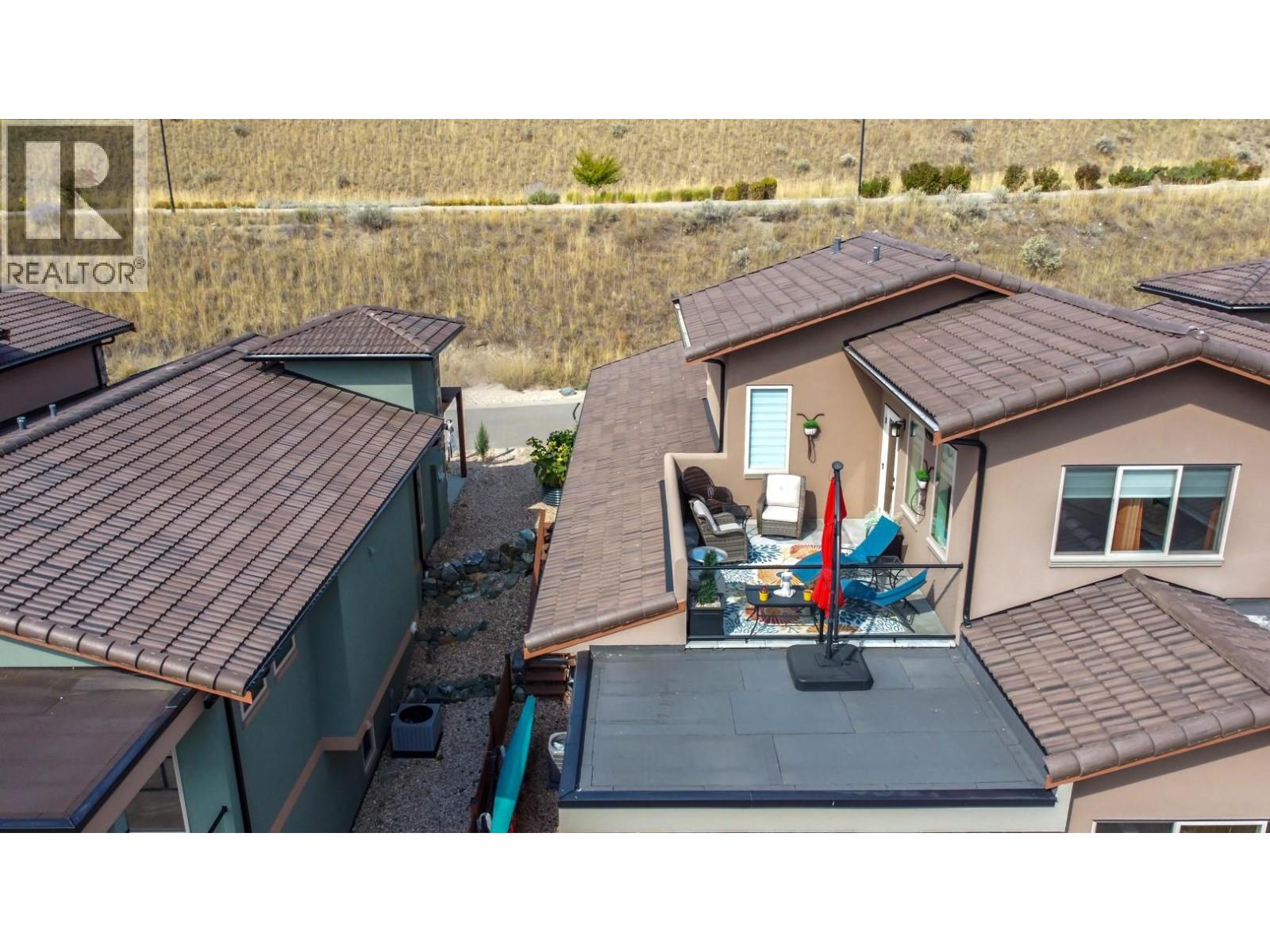 8 595 Vineyard Way North, Vernon