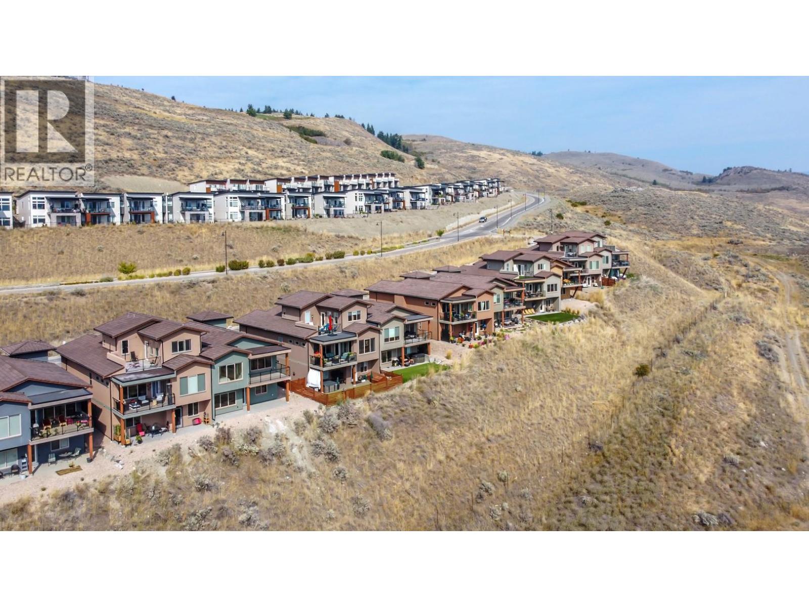 8 595 Vineyard Way North, Vernon