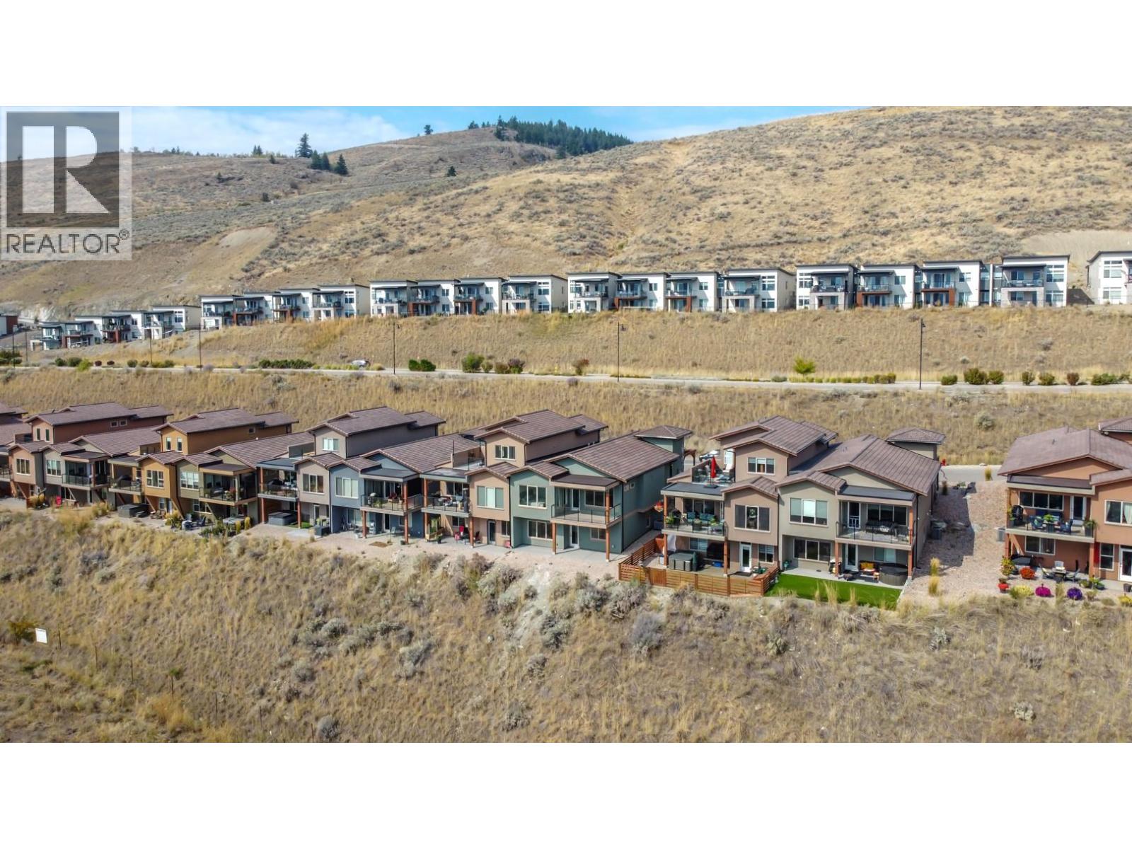 8 595 Vineyard Way North, Vernon