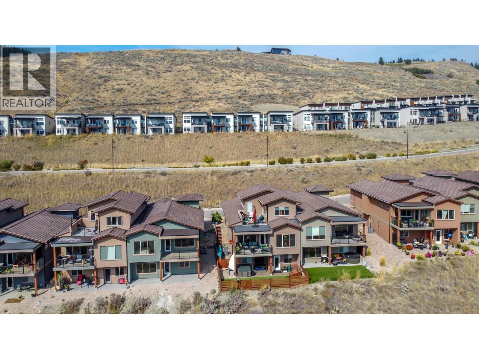 8 595 Vineyard Way North, Vernon