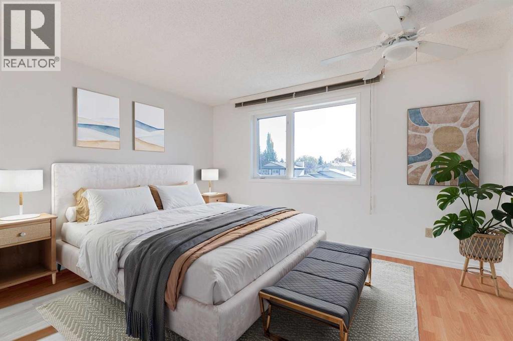 Single Family House for Sale in  Woodstock Road SW Woodlands Calgary 