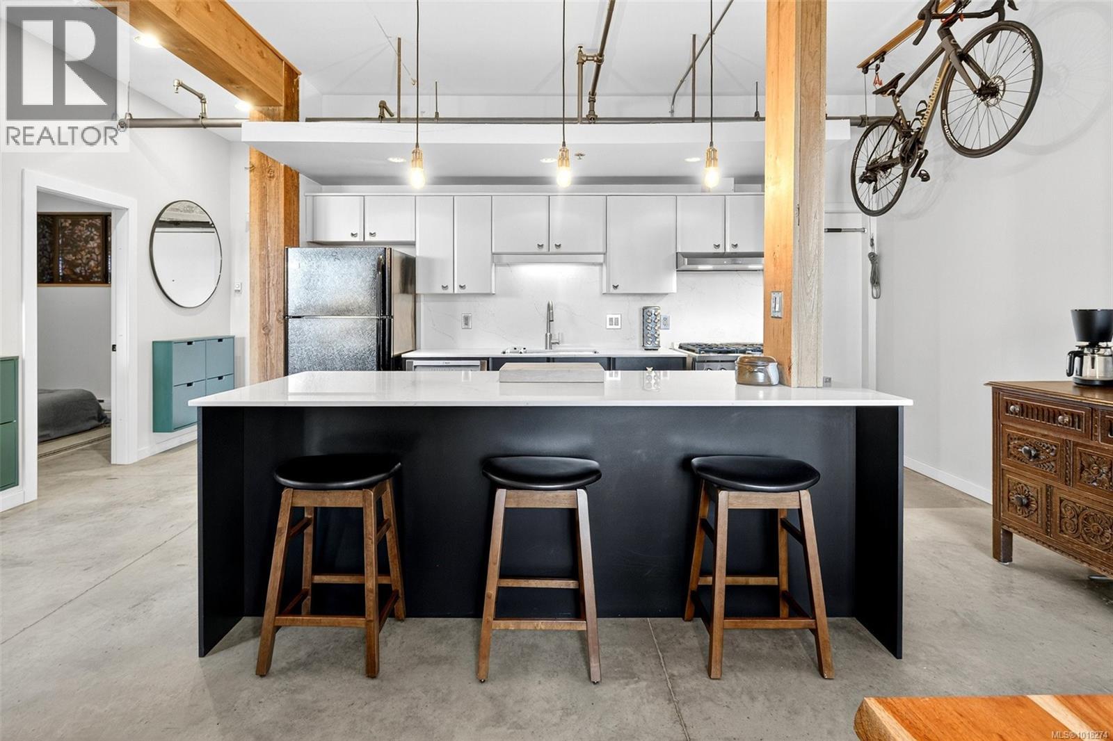 #211 455 SITKUM RD - 3