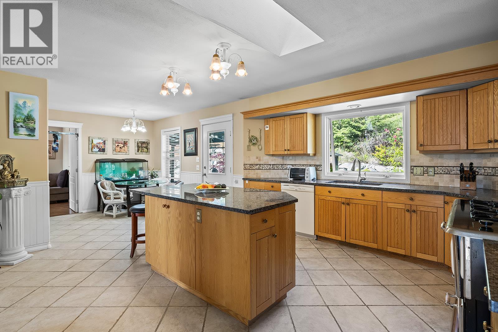  1282 Lakeview Cove Place, West Kelowna