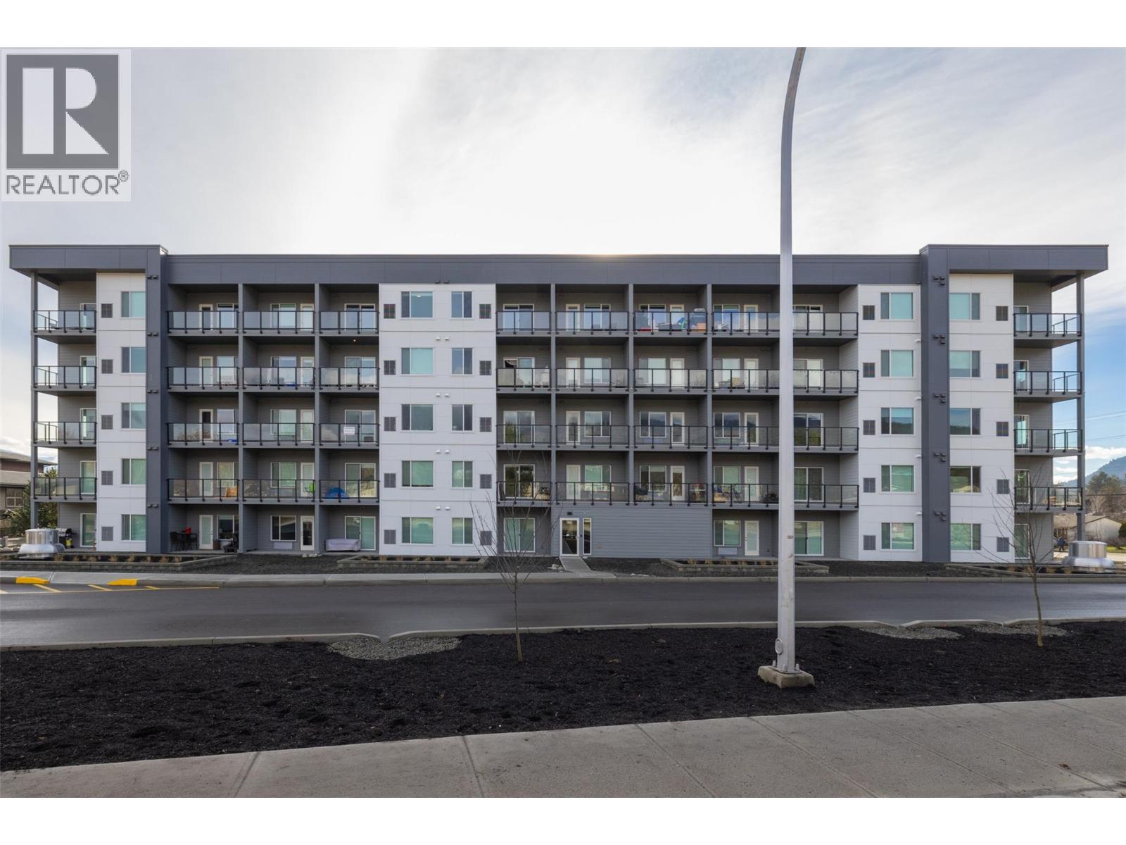 209 2345 Butt Road, West Kelowna