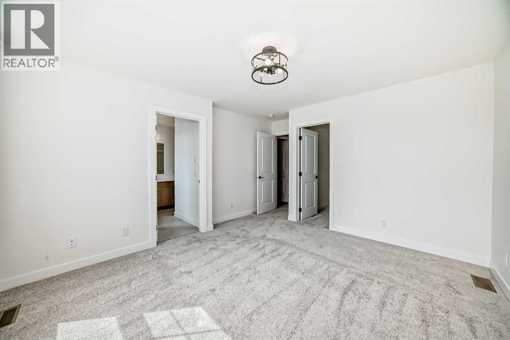 426 Heartland Way, Cochrane