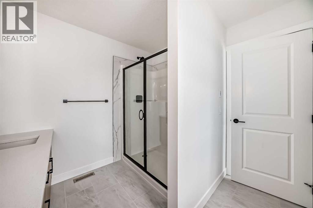 426 Heartland Way, Cochrane