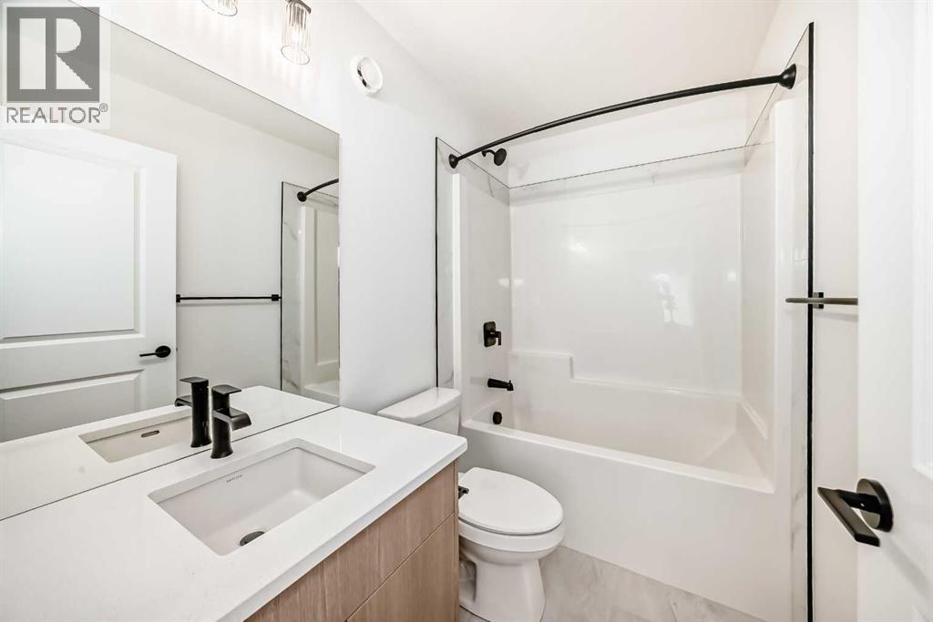 426 Heartland Way, Cochrane