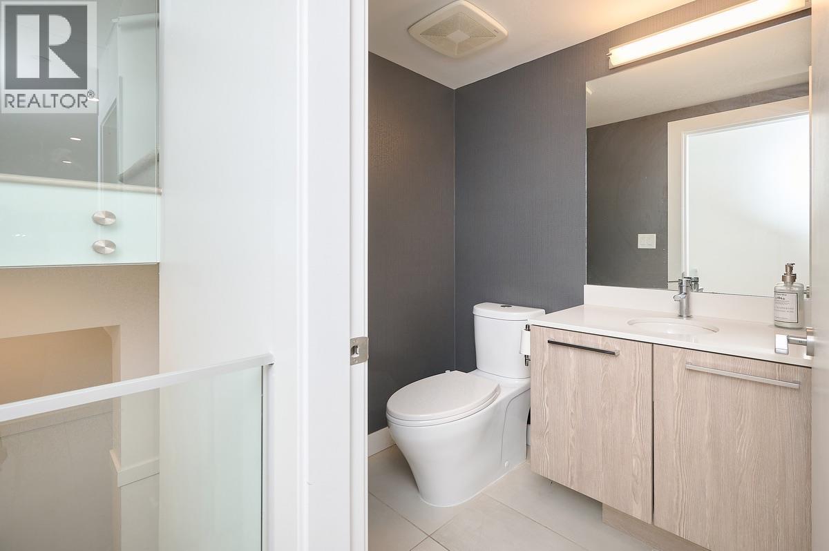 30 3597 MALSUM DRIVE, North Vancouver