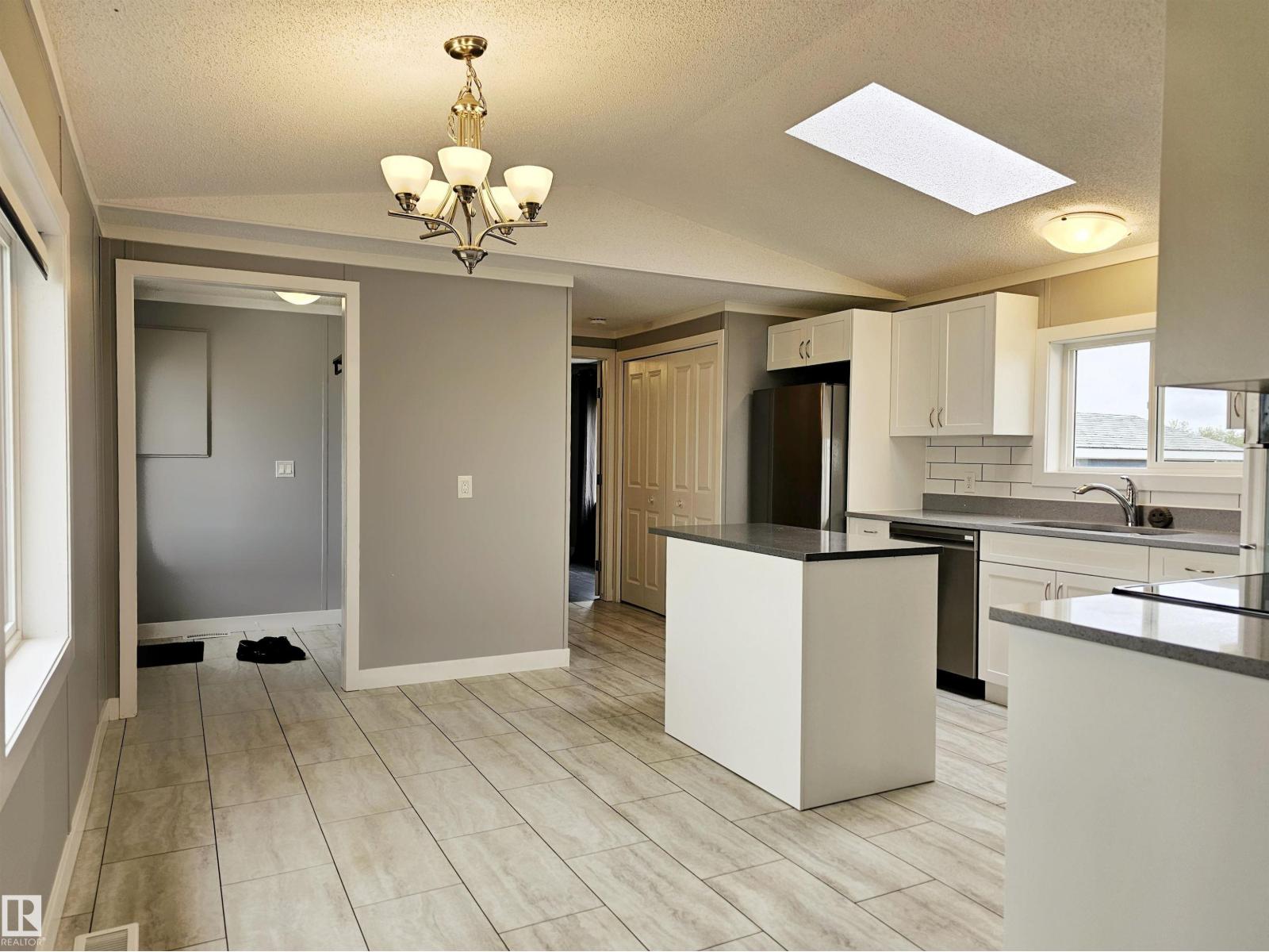 42 Richfield RD, Rural Sturgeon County