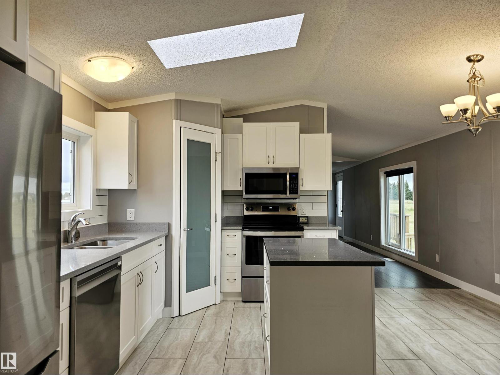 42 Richfield RD, Rural Sturgeon County