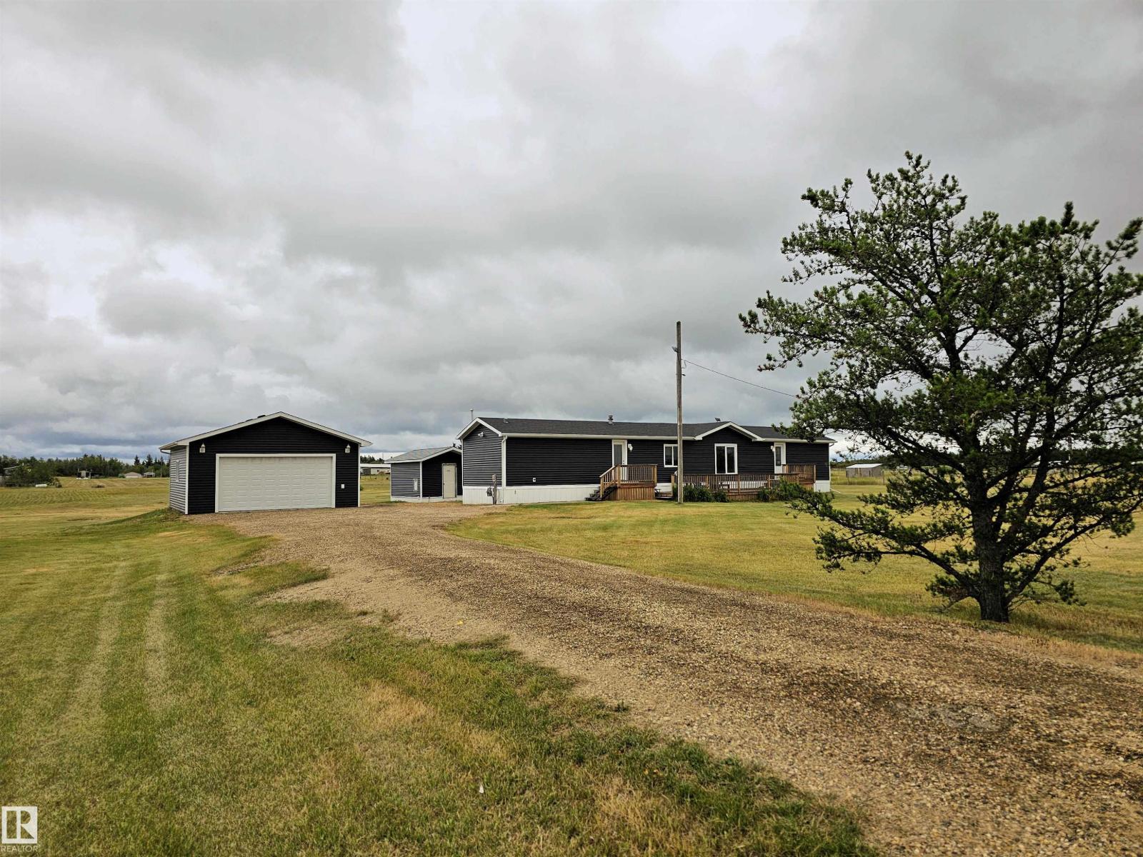 42 Richfield RD, Rural Sturgeon County