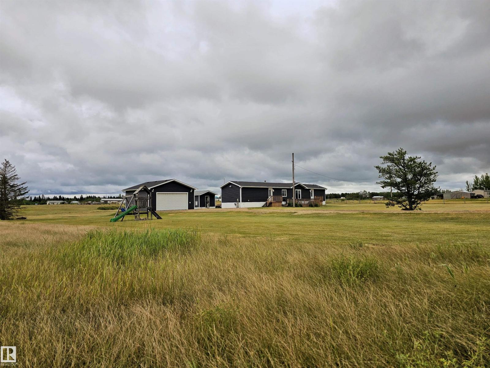 42 Richfield RD, Rural Sturgeon County