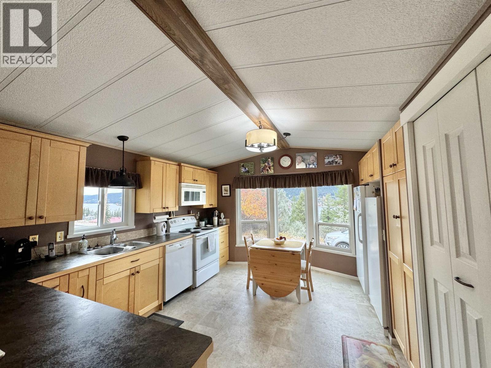 54 1700 S BROADWAY AVENUE, Williams Lake