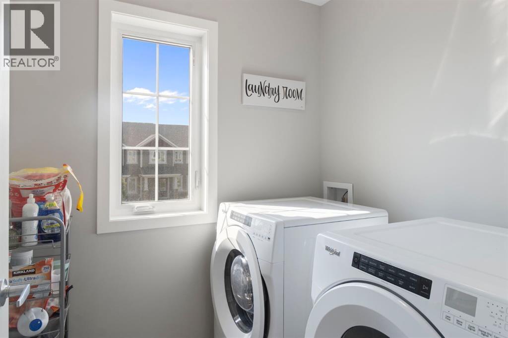 Single Family House for Sale in  Yorkville Avenue SW Yorkville Calgary 