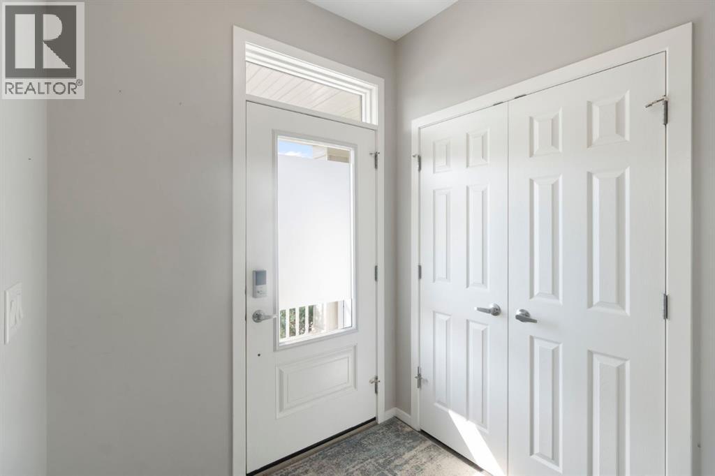 Single Family House for Sale in  Yorkville Avenue SW Yorkville Calgary 