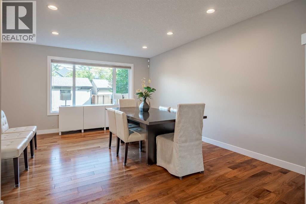 Single Family House for Sale in   Avenue NW West Hillhurst Calgary 