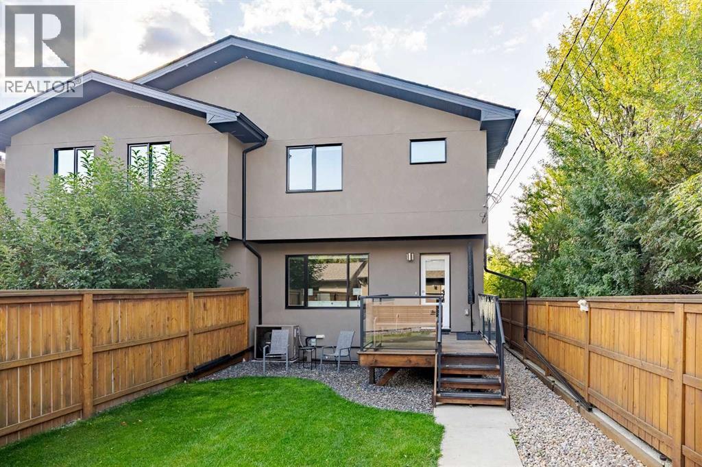 Single Family House for Sale in   Avenue NW West Hillhurst Calgary 