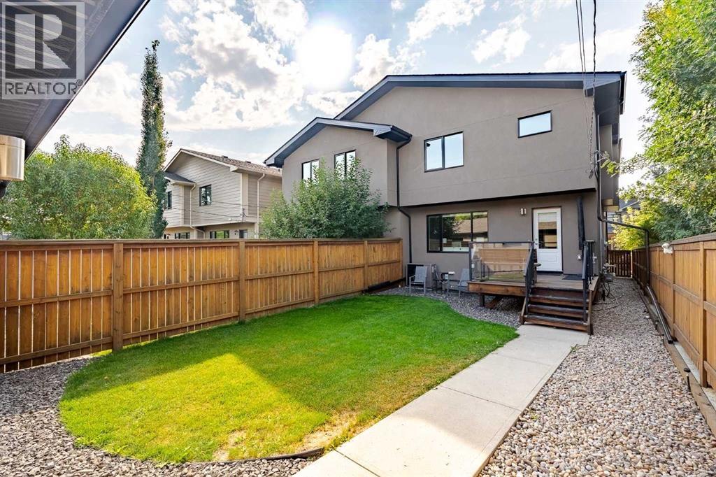 Single Family House for Sale in   Avenue NW West Hillhurst Calgary 