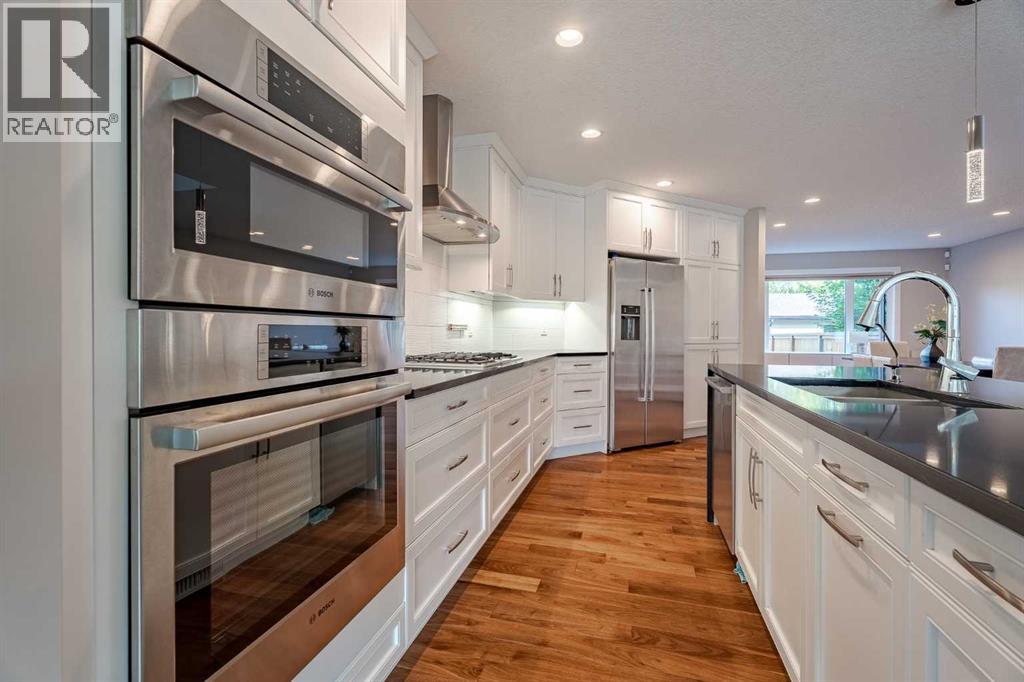 Single Family House for Sale in   Avenue NW West Hillhurst Calgary 