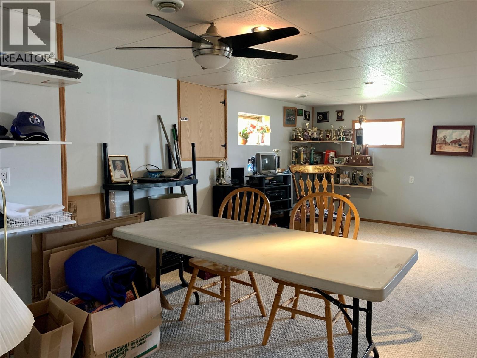 9112 CALVERLEY Crescent, Dawson Creek