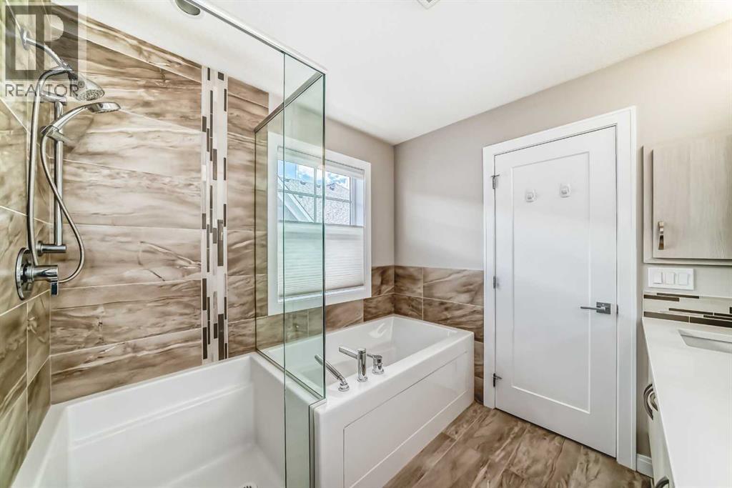 Single Family House for Sale in  Wentworth Row SW West Springs Calgary 