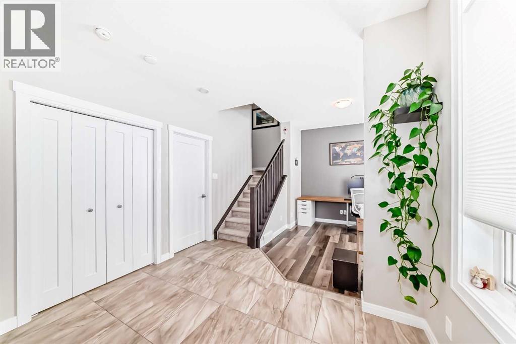 Single Family House for Sale in  Wentworth Row SW West Springs Calgary 