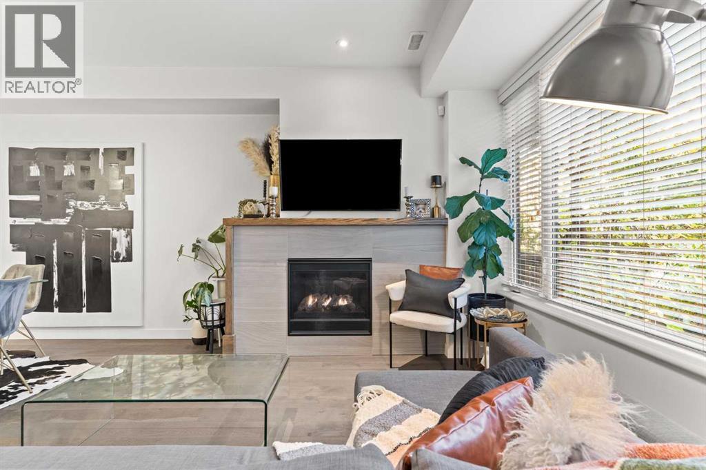 Single Family House for Sale in   A Street SW Bankview Calgary 