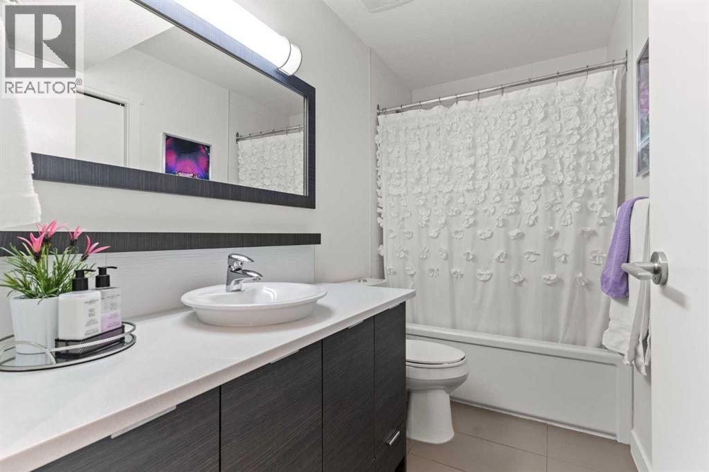 Single Family House for Sale in   A Street SW Bankview Calgary 