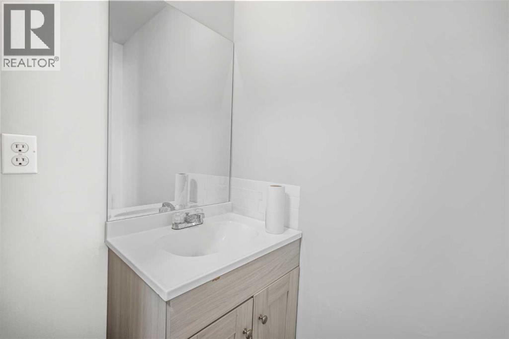 Single Family House for Sale in  Taradale Drive NE Taradale Calgary 