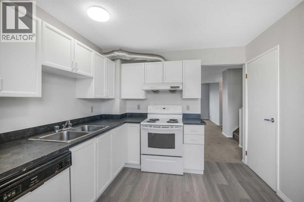 Single Family House for Sale in  Taradale Drive NE Taradale Calgary 