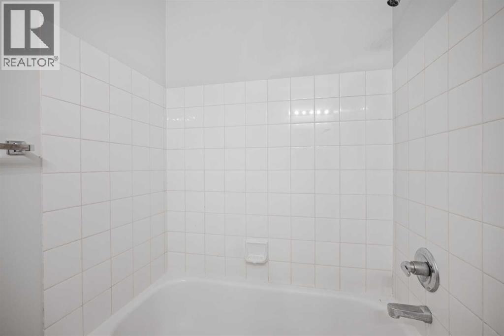 Single Family House for Sale in  Taradale Drive NE Taradale Calgary 