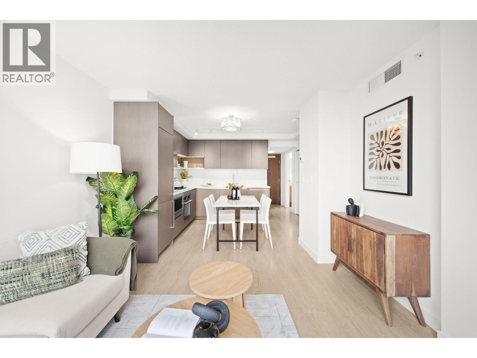 #617-8833 HAZELBRIDGE Way, Richmond