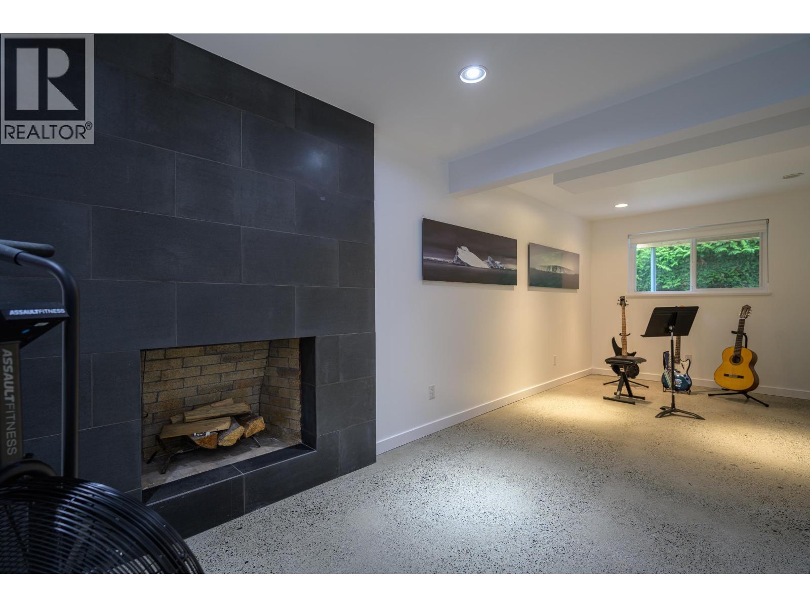 4434 52A Street, Ladner