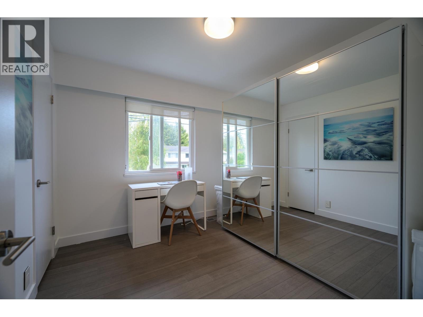 4434 52A Street, Ladner