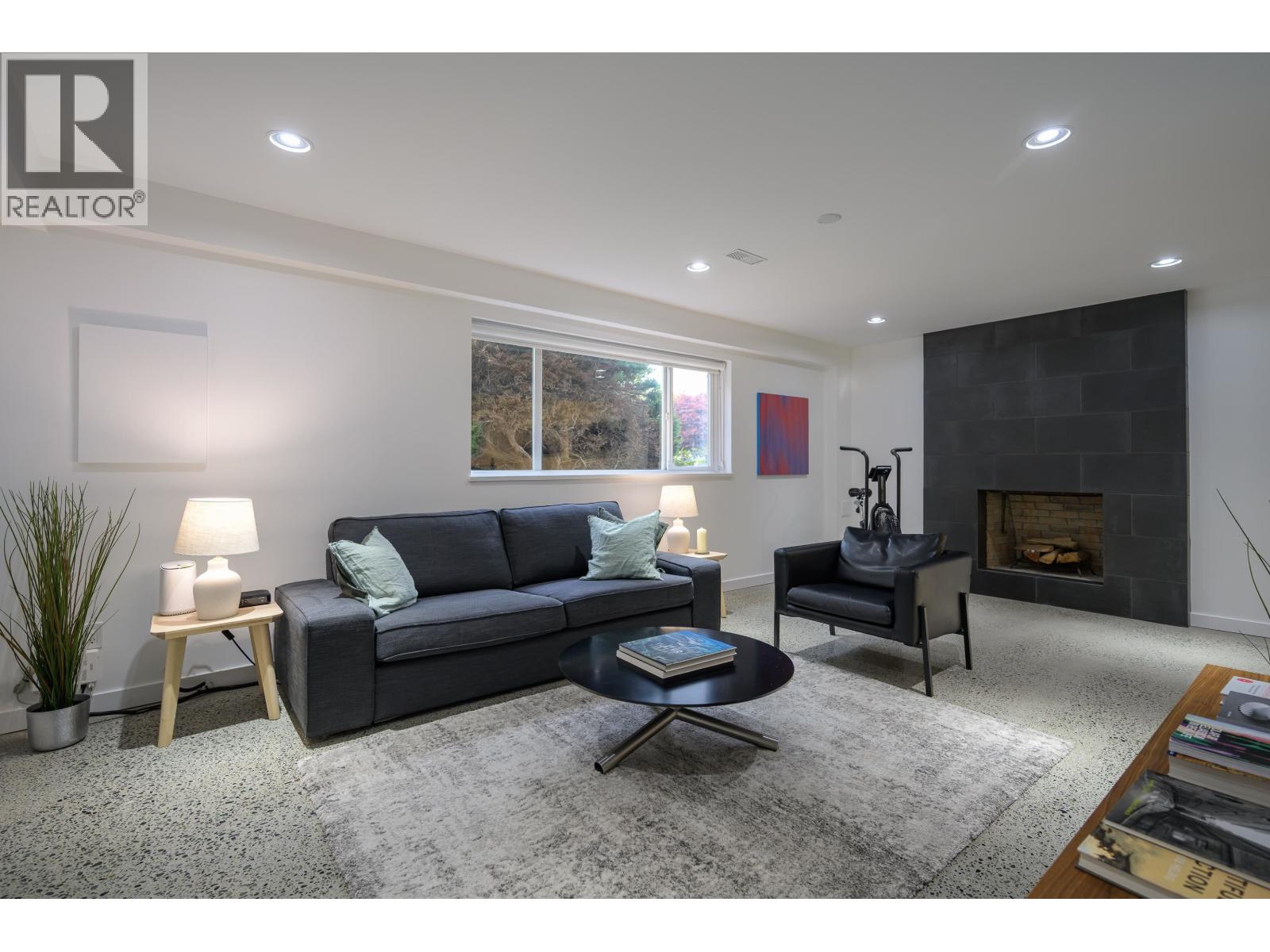 4434 52A Street, Ladner