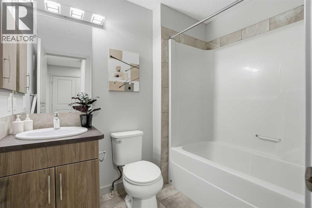 Single Family House for Sale in  Evanscrest Way NW Evanston Calgary 