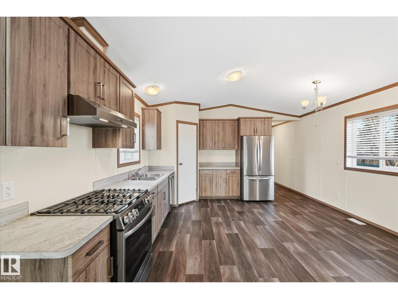 242 305 Calahoo Road, Spruce Grove