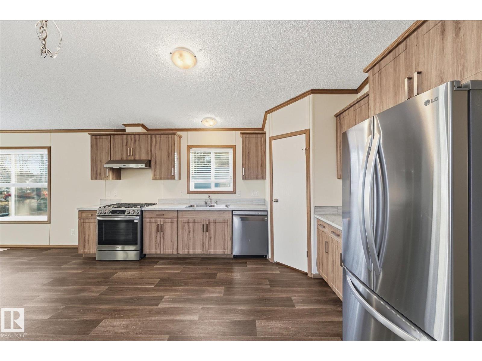 242 305 Calahoo Road, Spruce Grove